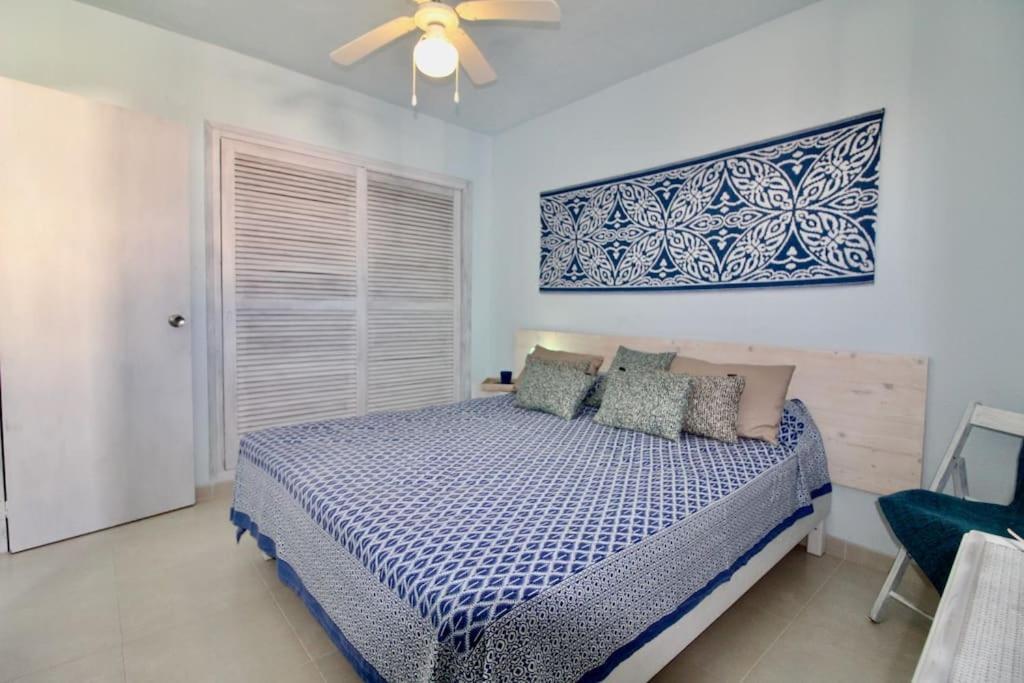 Agradable Apartamento Con Terraza En Formentera Es Pujols Kültér fotó